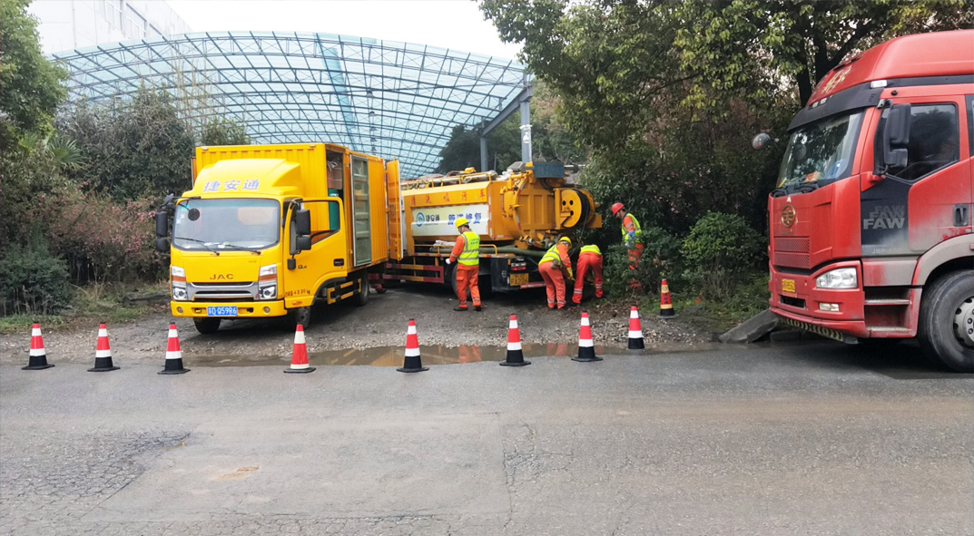 西陵成区雨污水管网“四位一体”检测疏通项目